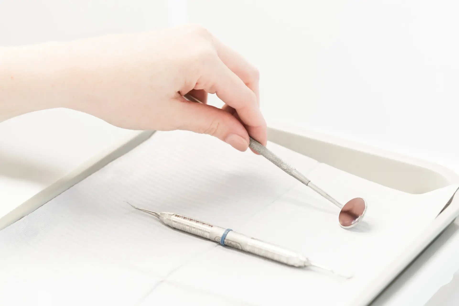 MATERIALES ODONTOLOGICOS scaled